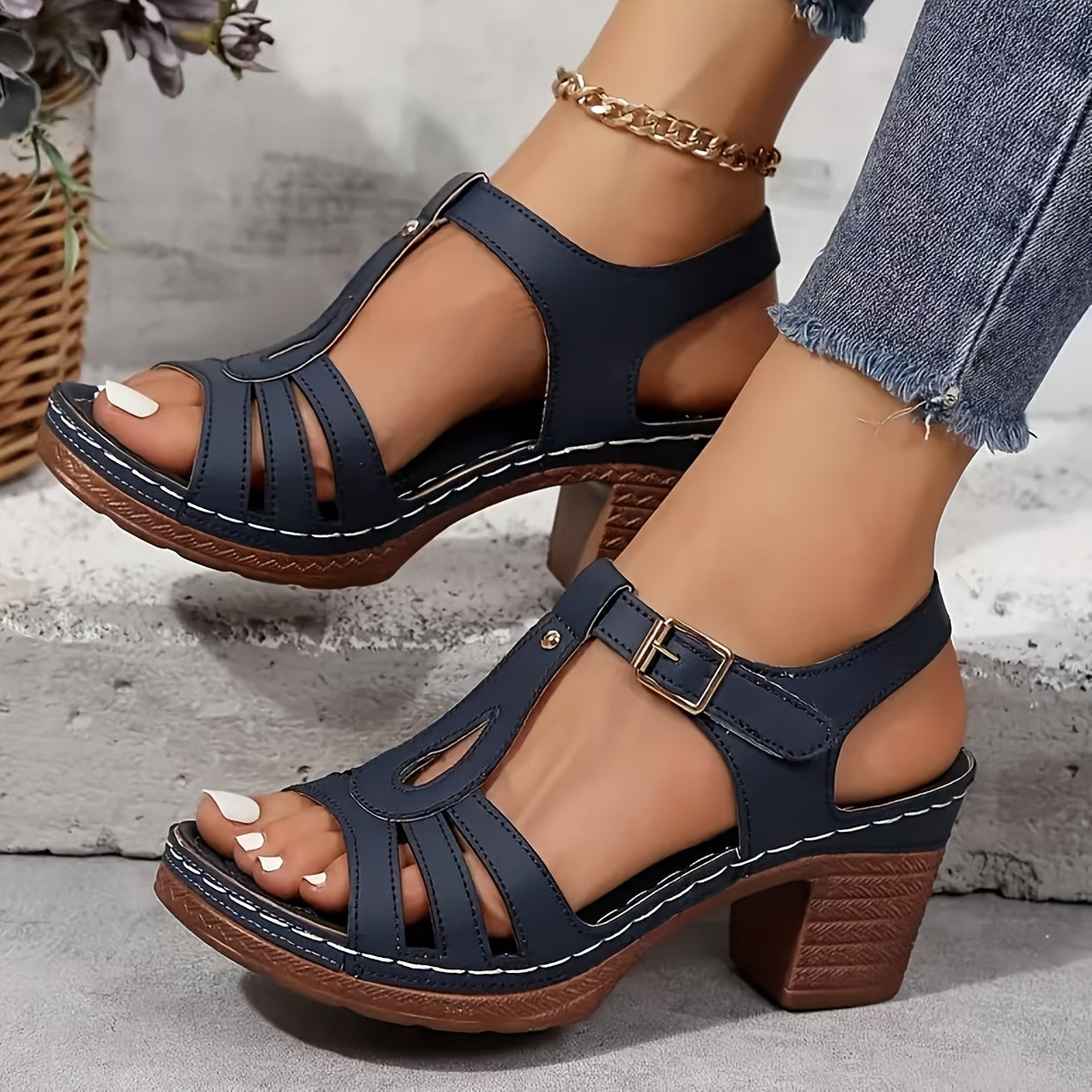 New Women's Open-Toe Strappy Casual Outdoor Vacation Women's Fashion High Heel Sandals F08