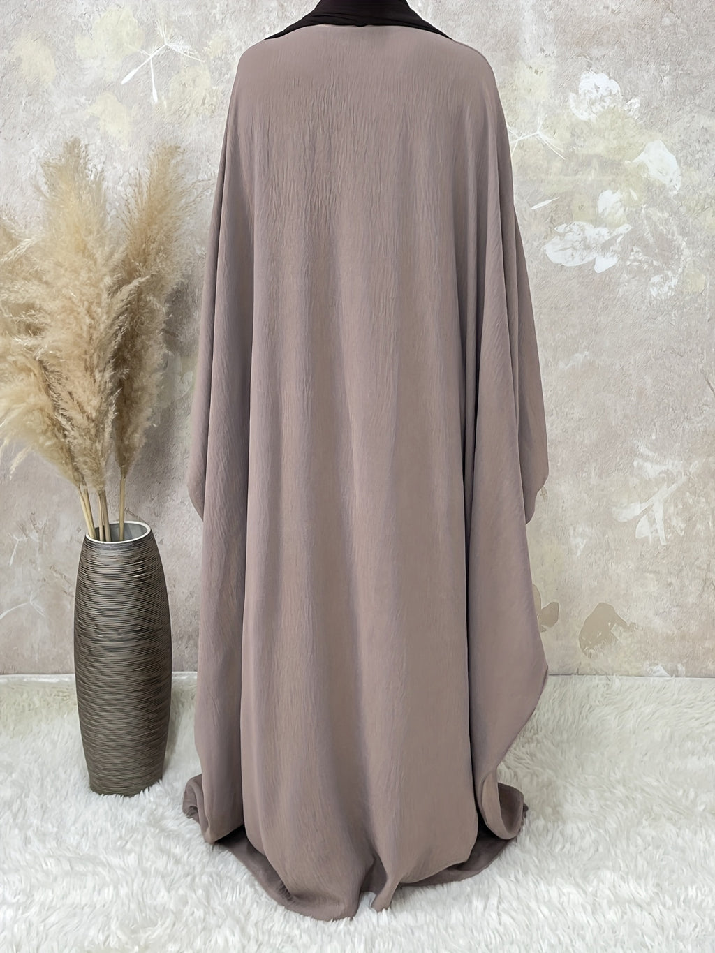Women's Middle Eastern Abaya Robe with Batwing Sleeves & Adjustable Waist Belt - Loose Fit Long Sleeve Full Coverage Traditional Dress Cover for Modest Fashion, Allseason Wear, Flowy Fabric