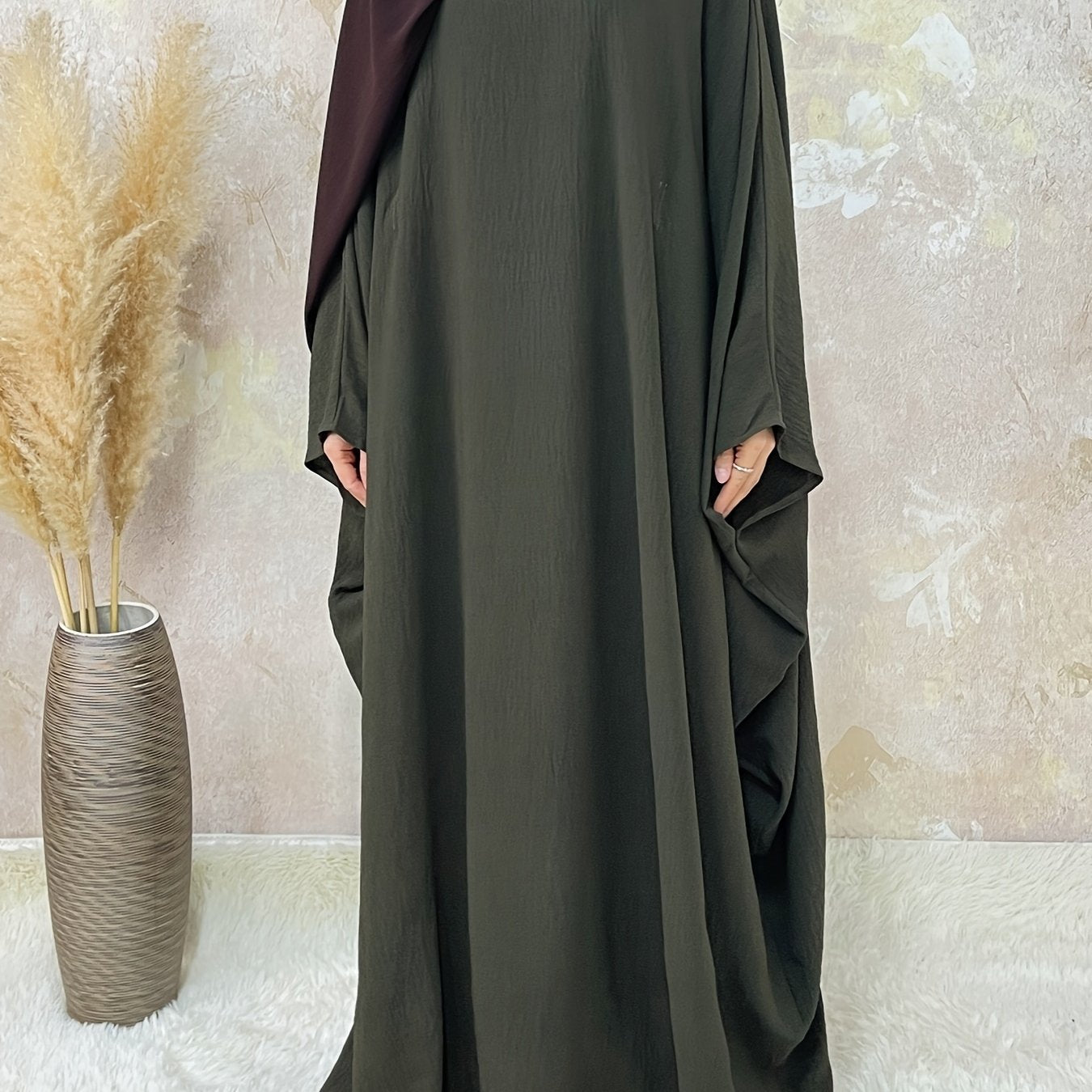 Women's Middle Eastern Abaya Robe with Batwing Sleeves & Adjustable Waist Belt - Loose Fit Long Sleeve Full Coverage Traditional Dress Cover for Modest Fashion, Allseason Wear, Flowy Fabric